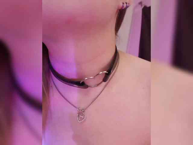 __EElaIzzza__ webcam