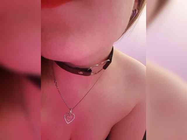 __EElaIzzza__ webcam