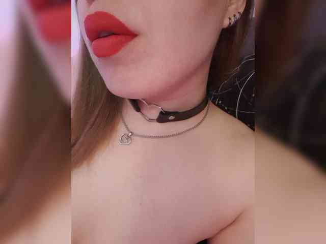 __EElaIzzza__ webcam