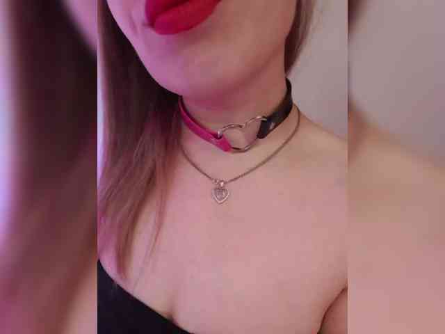 __EElaIzzza__ webcam