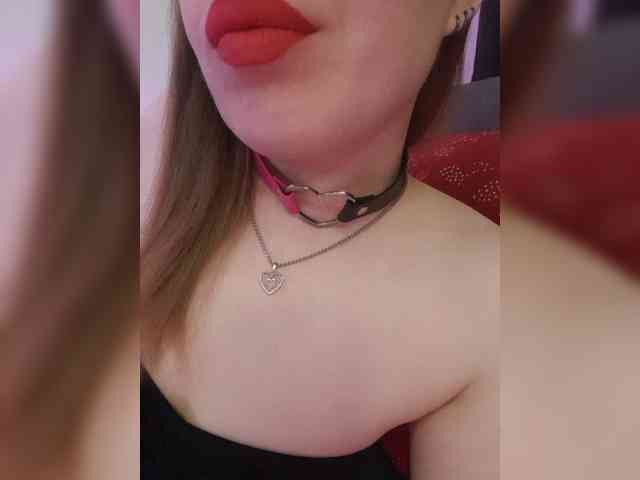 __EElaIzzza__ webcam