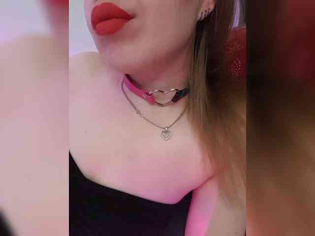 __EElaIzzza__ webcam