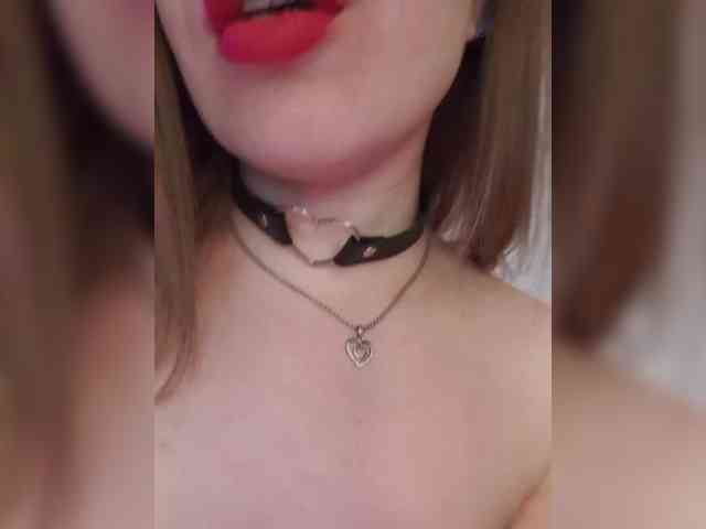 __EElaIzzza__ webcam