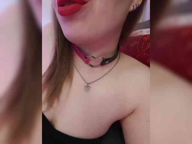 __EElaIzzza__ webcam