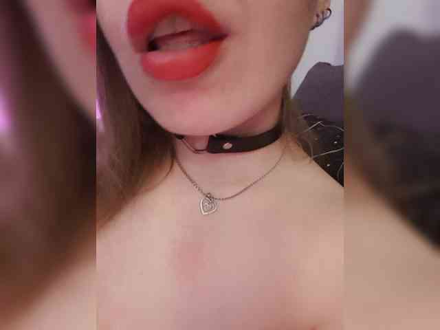 __EElaIzzza__ webcam