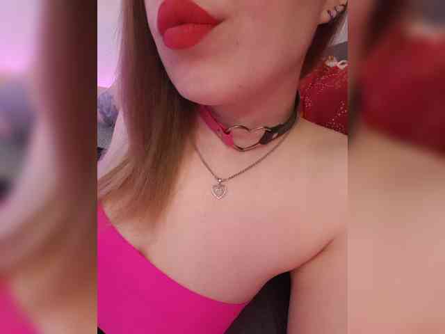 __EElaIzzza__ webcam