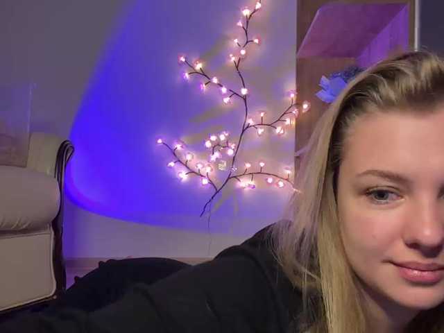  jucieLussie chat room