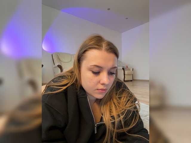  jucieLussie chat room