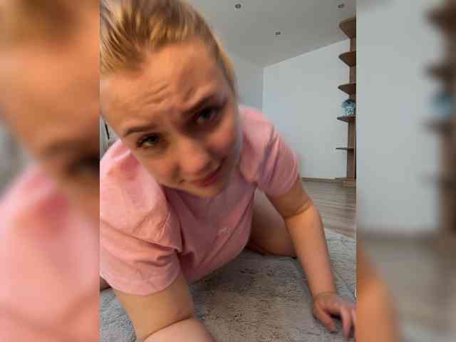 jucieLussie webcam