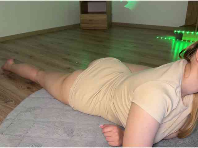 jucieLussie Sex Cam Show