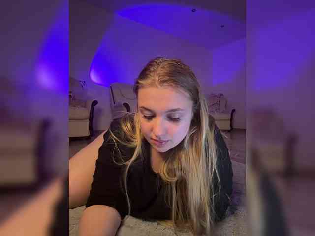 jucieLussie webcam