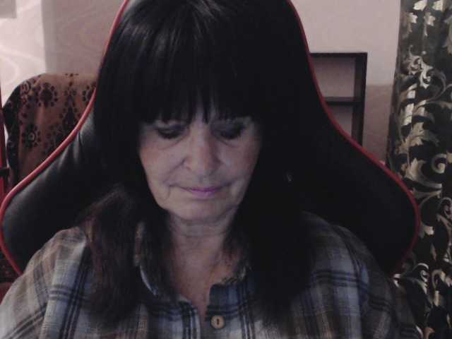 KatarinaGloss live cam on BongaCams