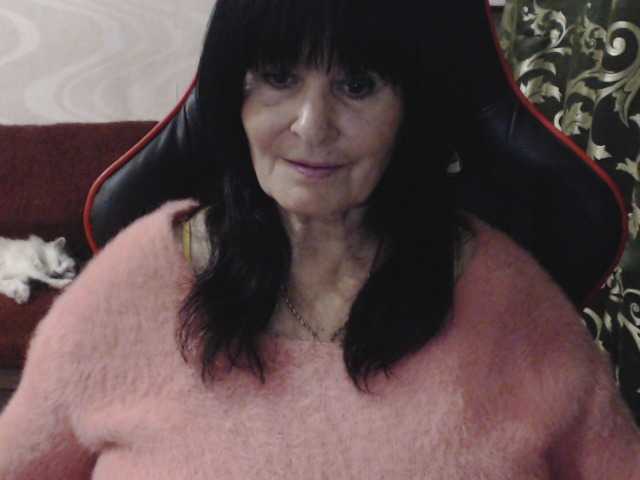 KatarinaGloss live cam on BongaCams