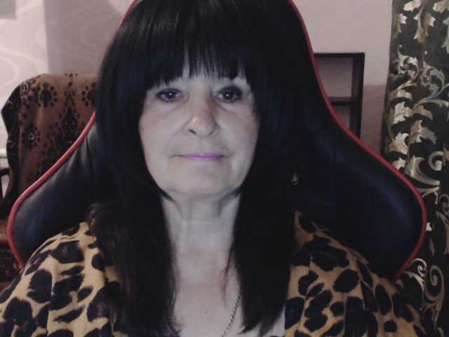KatarinaGloss live cam on BongaCams