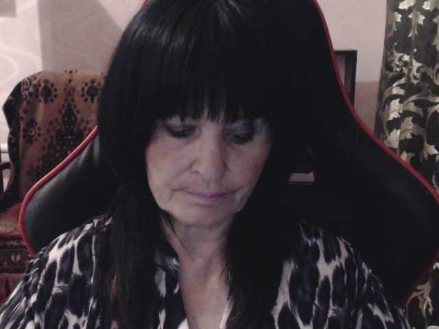 KatarinaGloss live cam on BongaCams