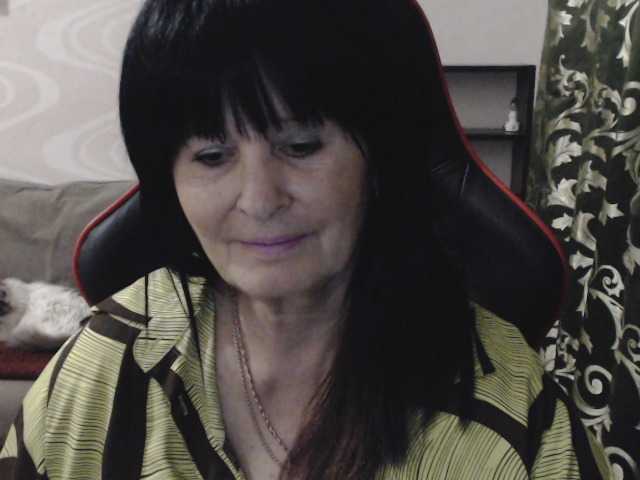 KatarinaGloss live cam on BongaCams