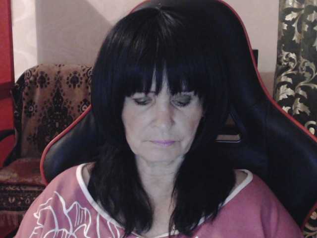 KatarinaGloss live cam on BongaCams