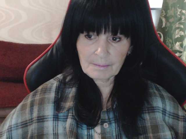 KatarinaGloss live cam on BongaCams