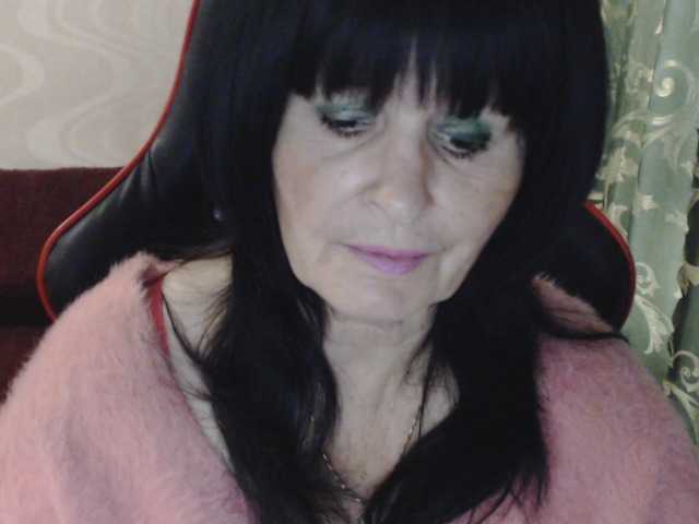 KatarinaGloss live cam on BongaCams