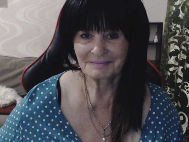 KatarinaGloss live cam on BongaCams