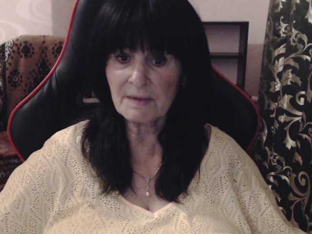 KatarinaGloss live cam on BongaCams