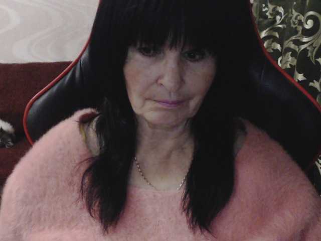 KatarinaGloss live cam on BongaCams