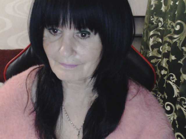 KatarinaGloss live cam on BongaCams