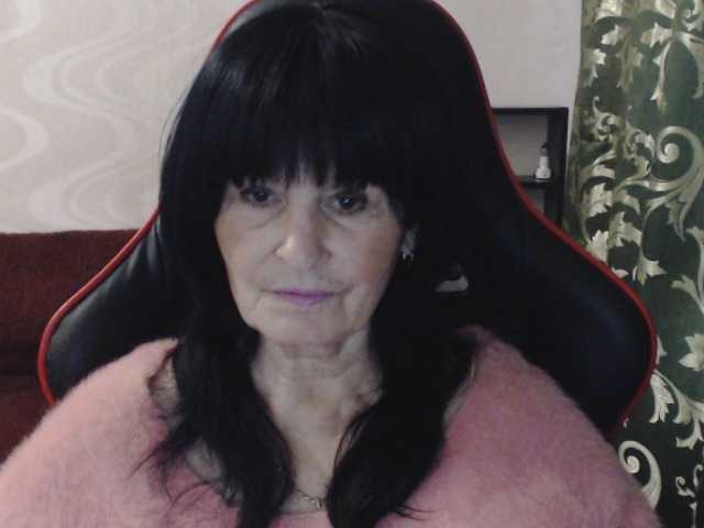KatarinaGloss live cam on BongaCams