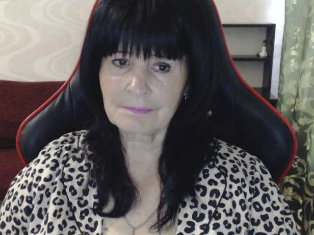 KatarinaGloss live cam on BongaCams