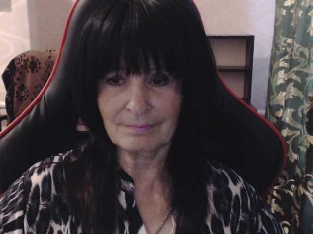 KatarinaGloss live cam on BongaCams