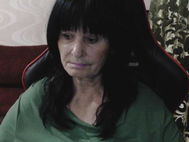 KatarinaGloss live cam on BongaCams