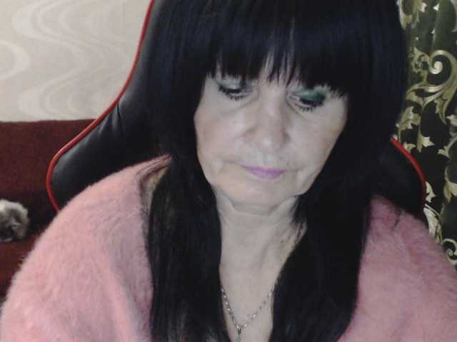 KatarinaGloss live cam on BongaCams