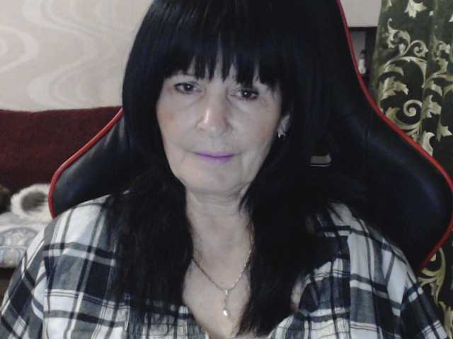 KatarinaGloss live cam on BongaCams