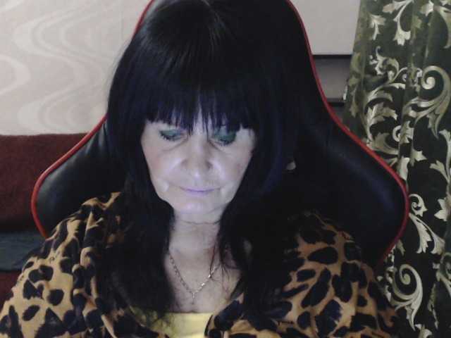 KatarinaGloss live cam on BongaCams