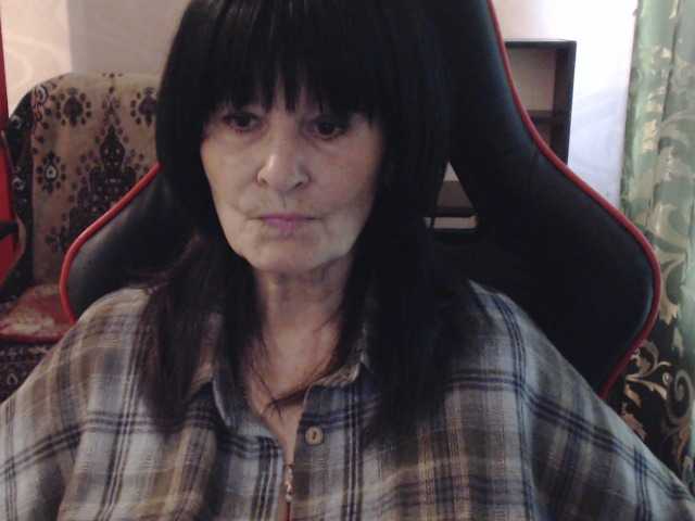 KatarinaGloss live cam on BongaCams