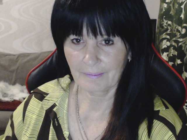 KatarinaGloss live cam on BongaCams