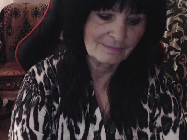 KatarinaGloss live cam on BongaCams