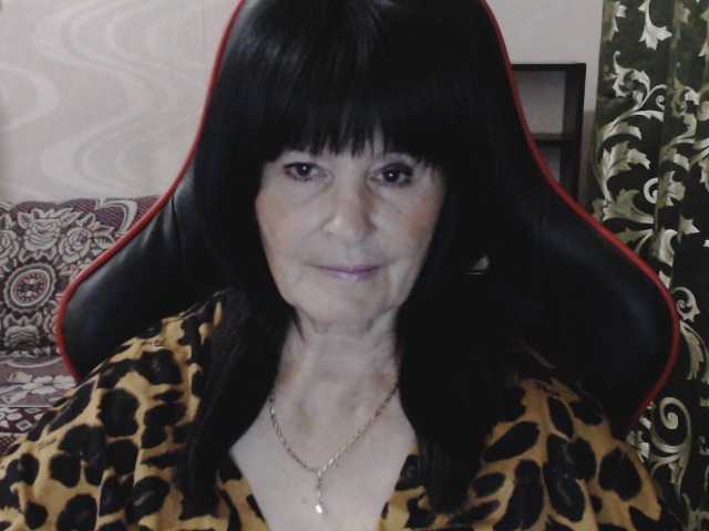 KatarinaGloss live cam on BongaCams