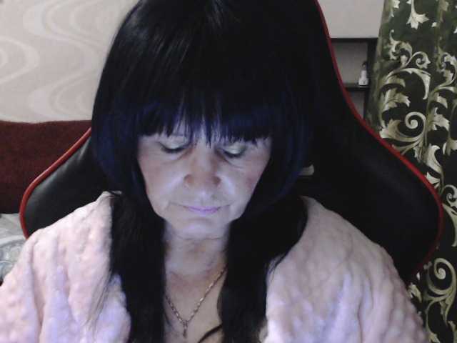 KatarinaGloss live cam on BongaCams