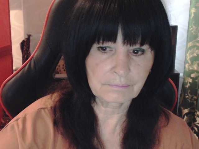 KatarinaGloss live cam on BongaCams