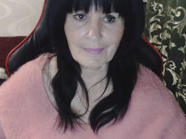 KatarinaGloss live cam on BongaCams
