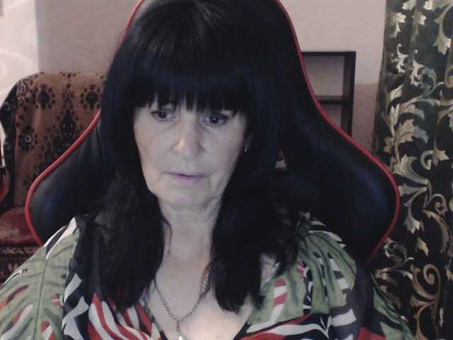 KatarinaGloss live cam on BongaCams