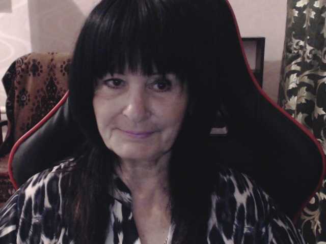 KatarinaGloss live cam on BongaCams
