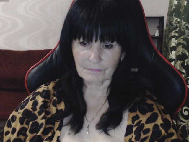 KatarinaGloss live cam on BongaCams