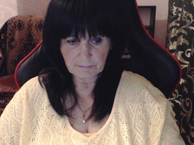 KatarinaGloss live cam on BongaCams