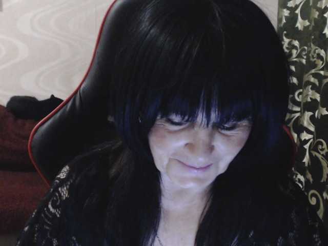KatarinaGloss live cam on BongaCams