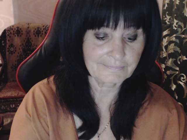 KatarinaGloss live cam on BongaCams