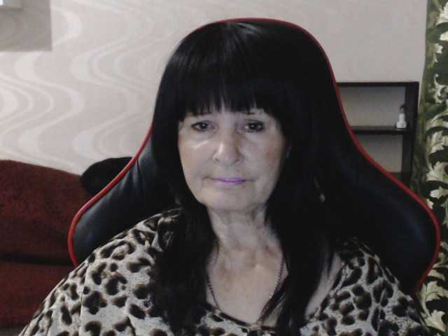 KatarinaGloss live cam on BongaCams