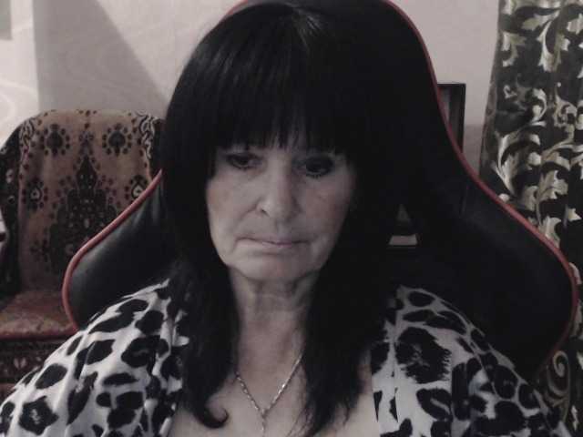 KatarinaGloss live cam on BongaCams