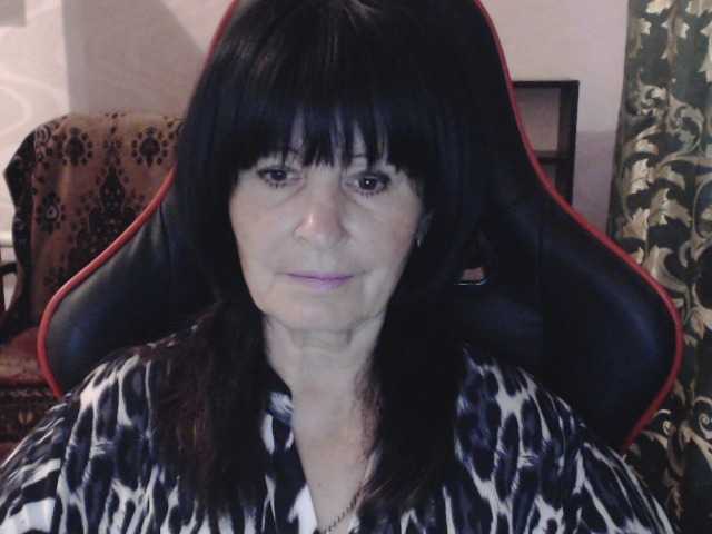 KatarinaGloss live cam on BongaCams